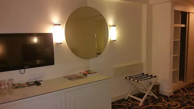 Oscar Resort Hotel